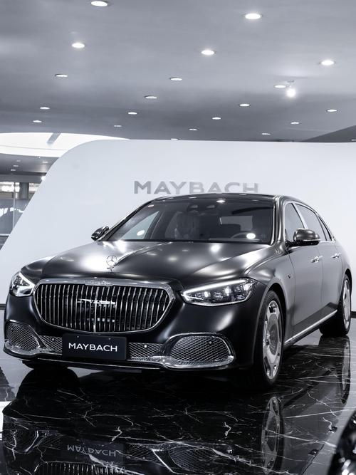 成都315岚图汽车的售后服务让用户无忧出行，迈巴赫未来的豪华车趋势