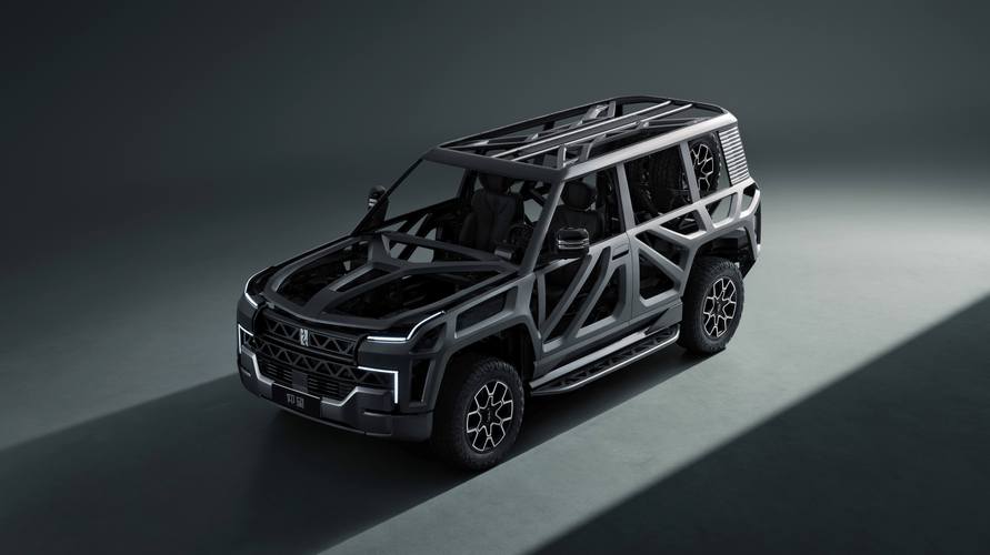 成都315仰望U8硬派越野的科技魅力，国能汽车对传统燃油车市场的冲击